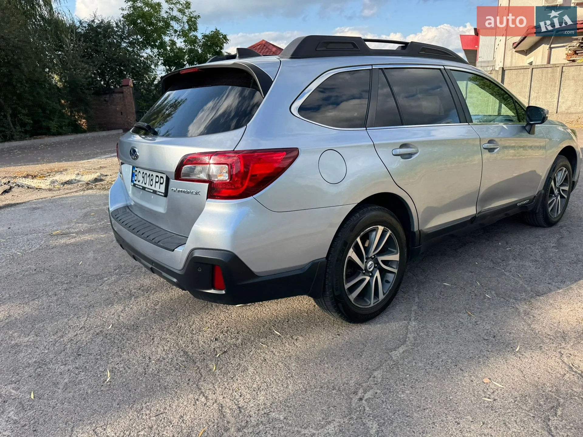 2017 Subaru Outback - мініатюра 36