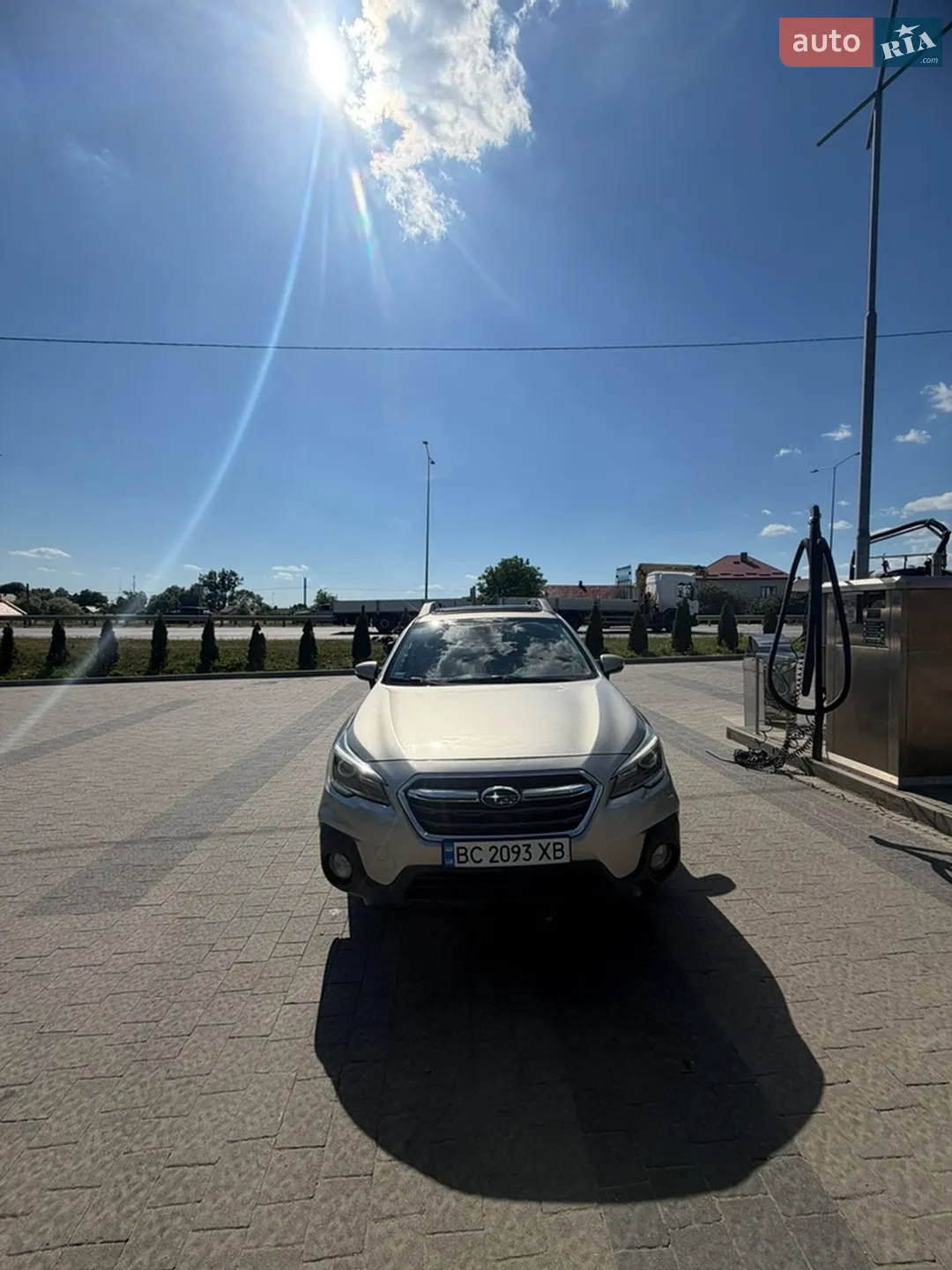 2018 Subaru Outback - мініатюра 2