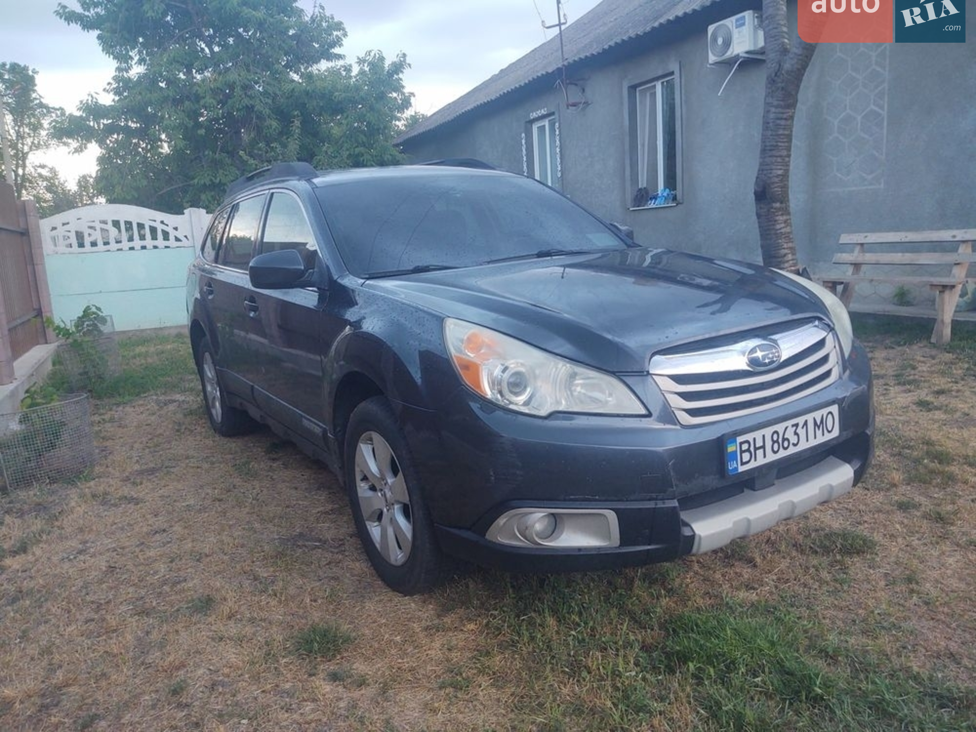 2011 Subaru Outback - фото 1
