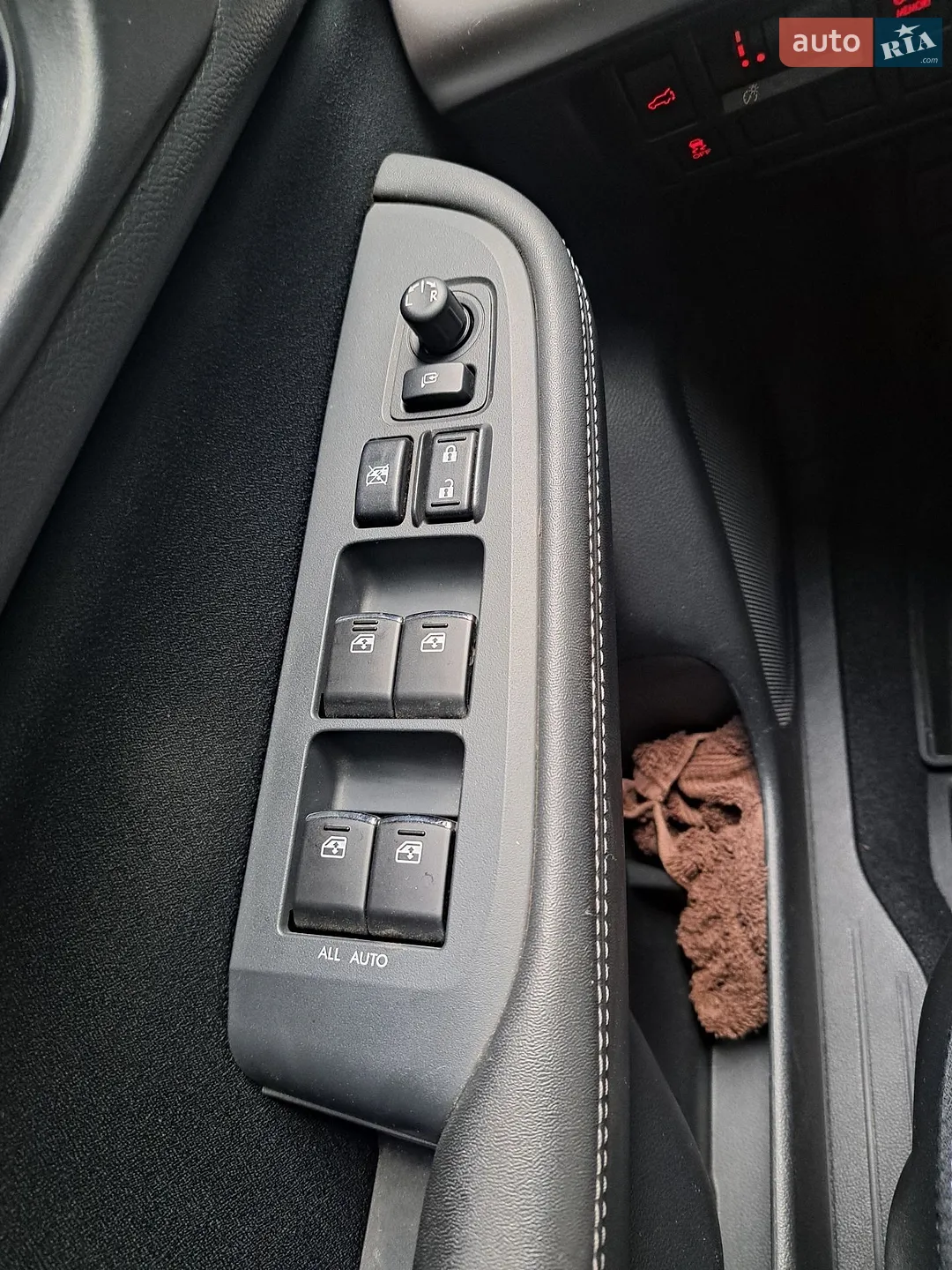 2016 Subaru Outback - мініатюра 9