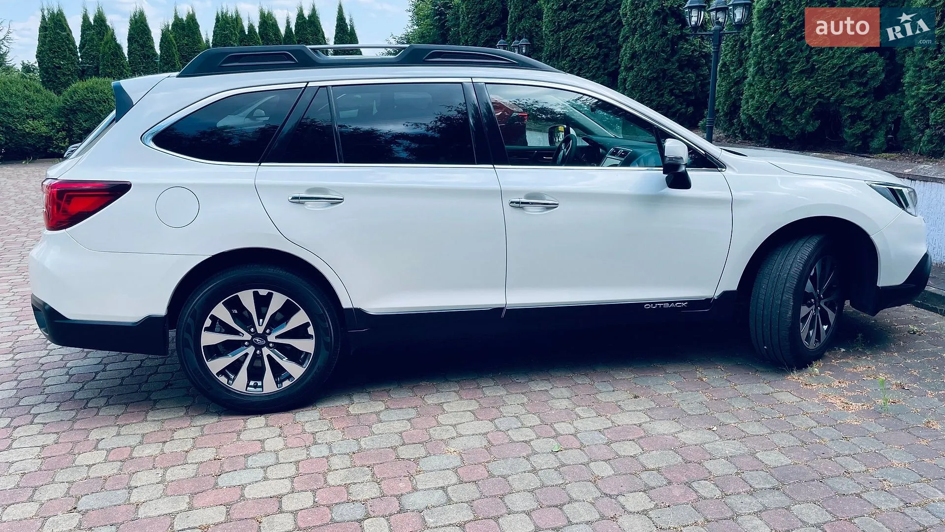 2017 Subaru Outback - мініатюра 5
