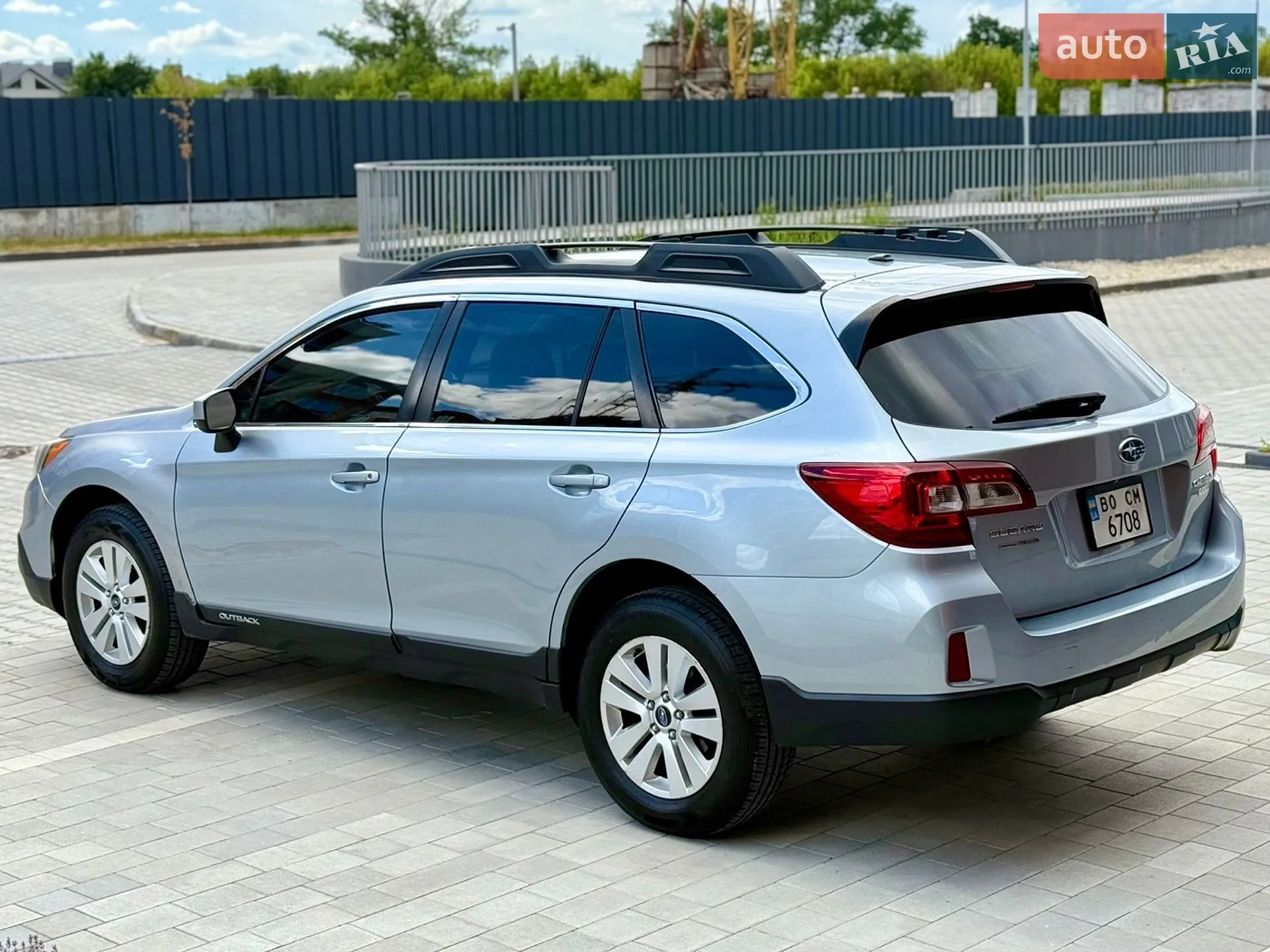 2015 Subaru Outback - мініатюра 11