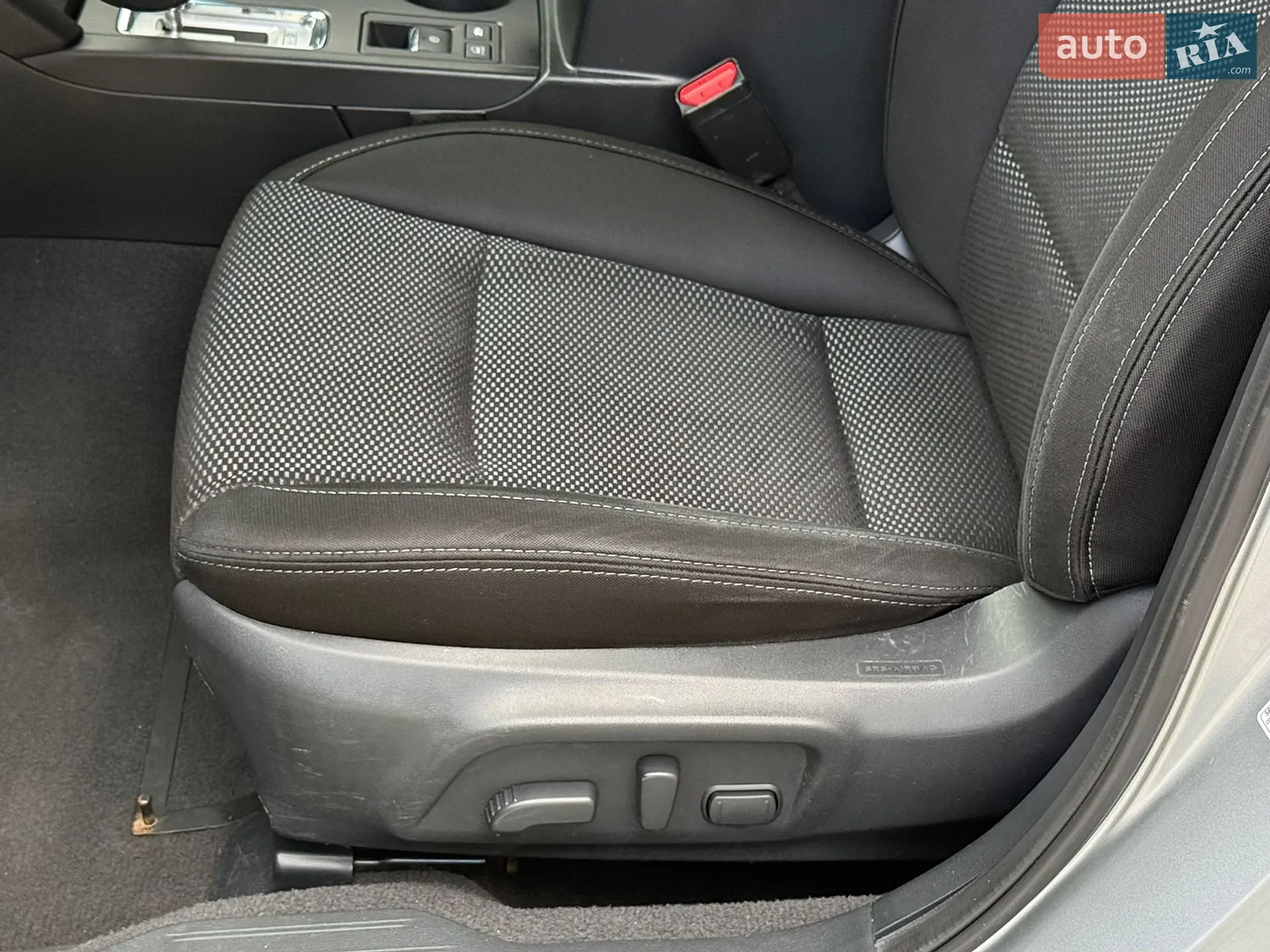 2015 Subaru Outback - мініатюра 25