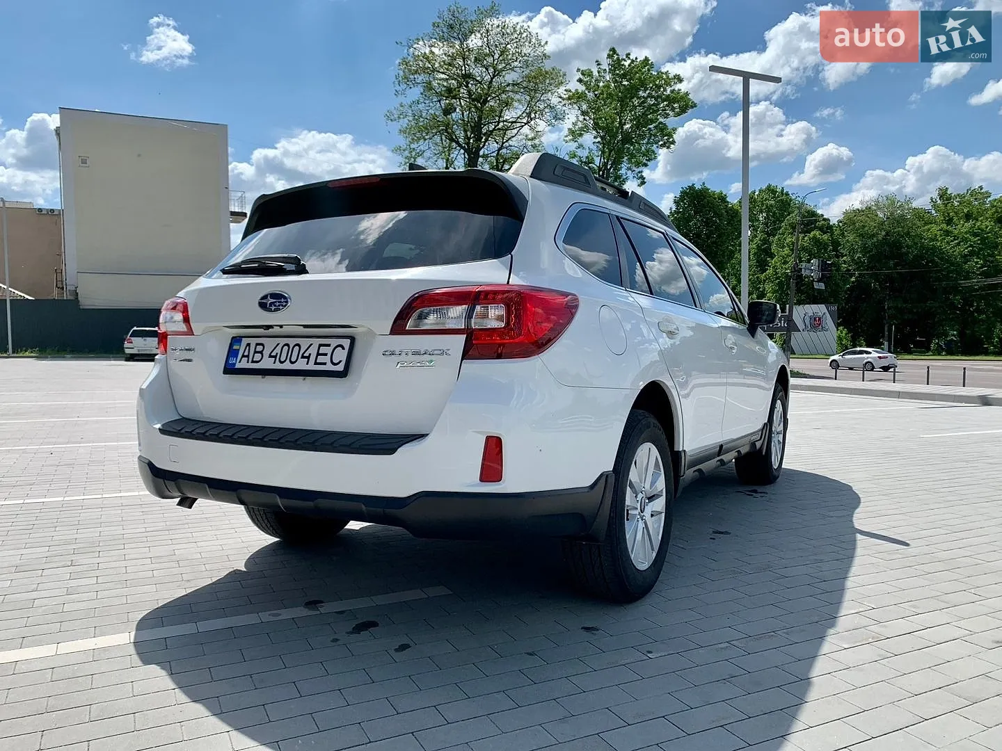 2017 Subaru Outback - мініатюра 5