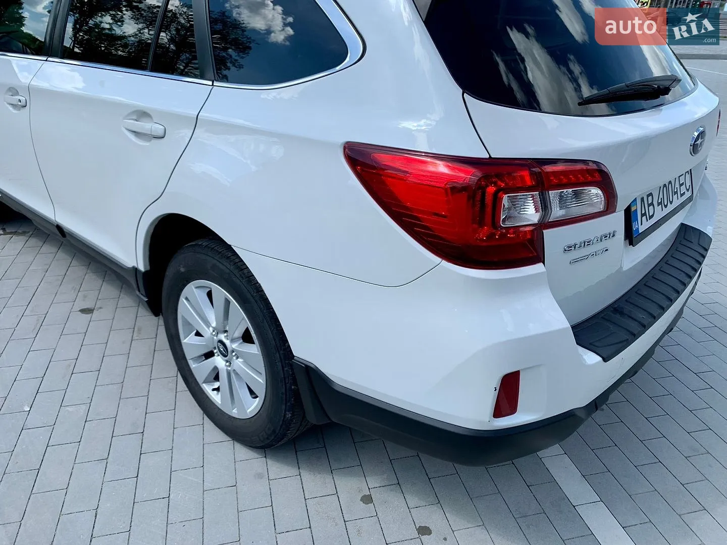 2017 Subaru Outback - мініатюра 7