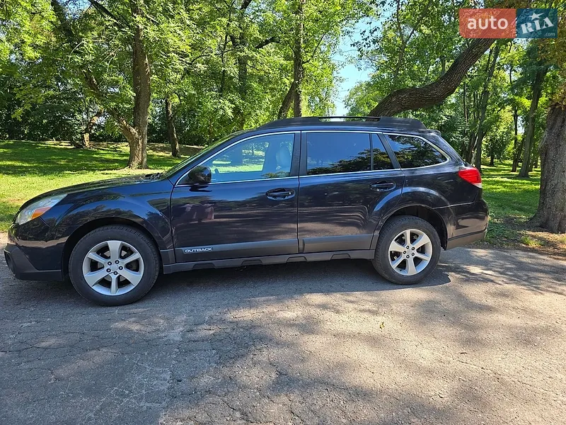 Subaru Outback 2014