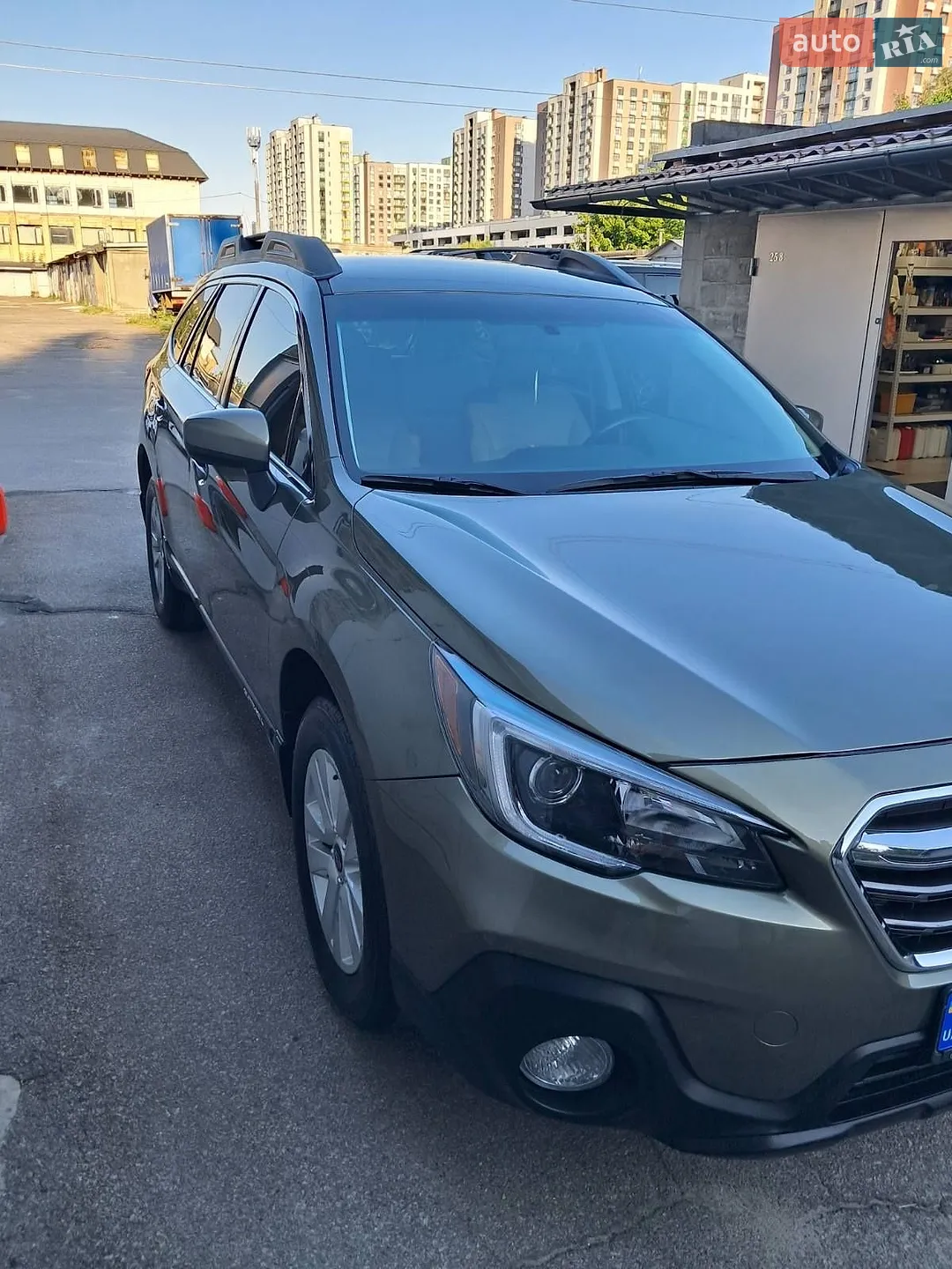 2017 Subaru Outback - мініатюра 9
