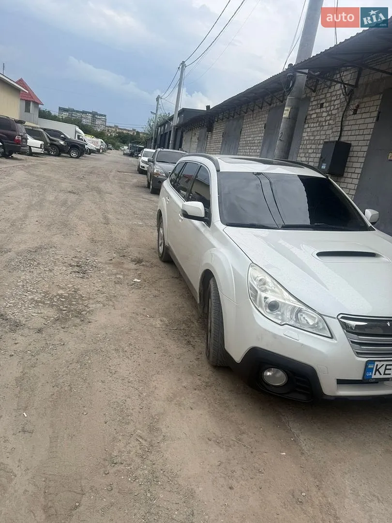 2013 Subaru Outback - мініатюра 2