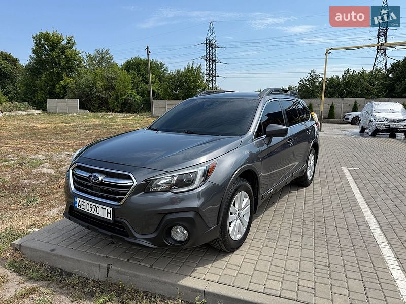 Subaru Outback 2018