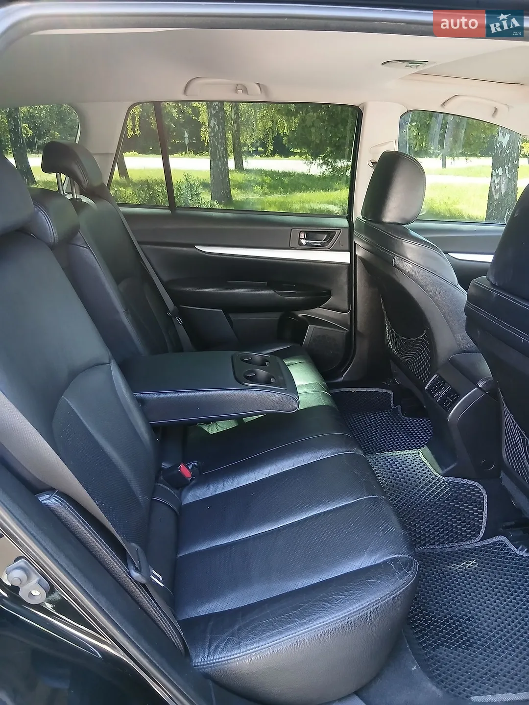 2010 Subaru Outback - мініатюра 13