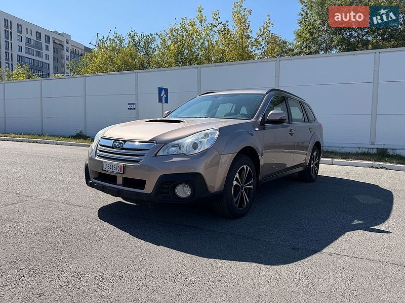 Універсал Subaru Outback 2013 в Львові