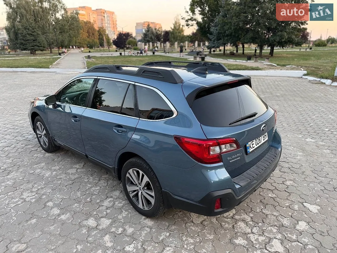 2017 Subaru Outback - мініатюра 11