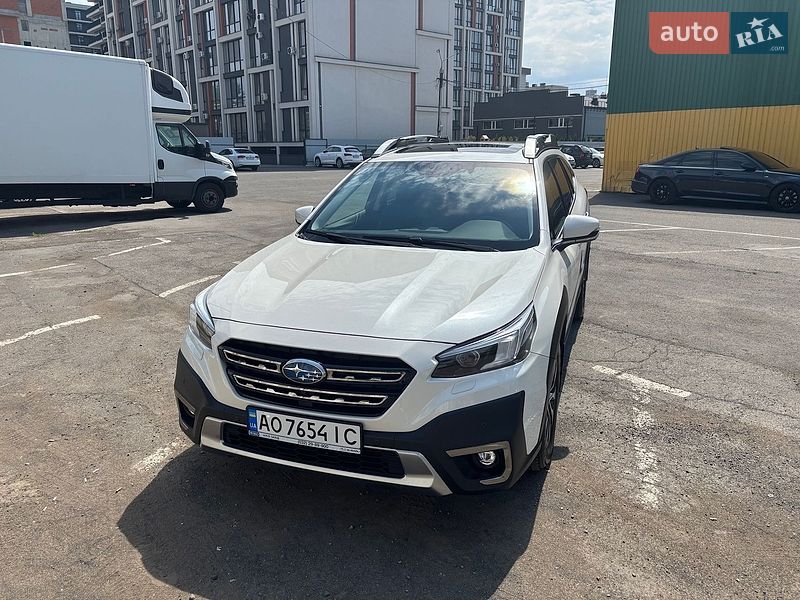 Позашляховик / Кросовер Subaru Outback 2023 в Ужгороді