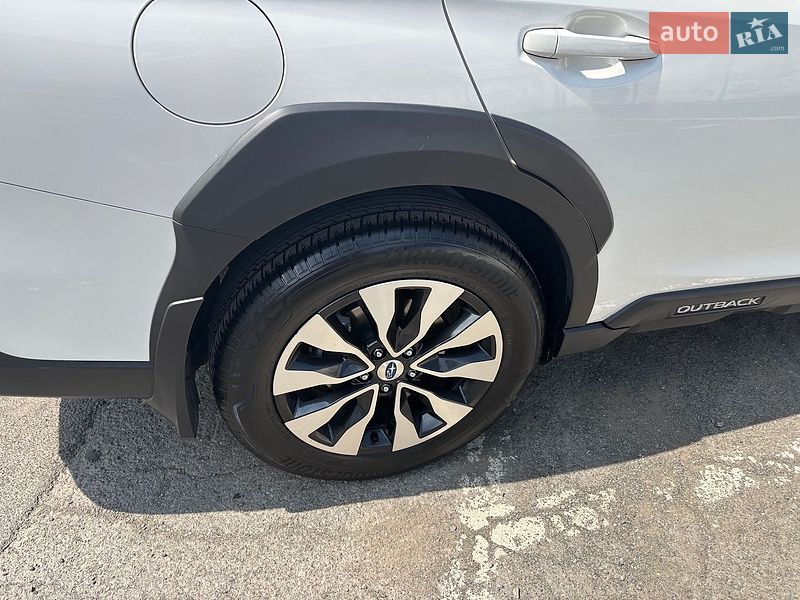 Позашляховик / Кросовер Subaru Outback 2023 в Ужгороді