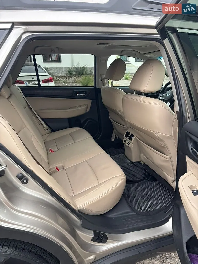 2015 Subaru Outback - мініатюра 14