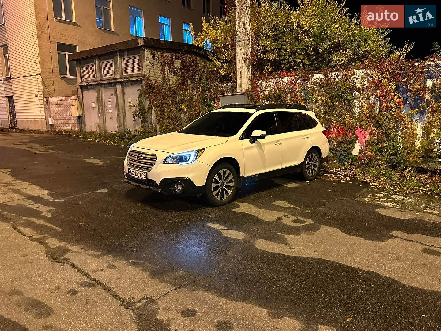 2017 Subaru Outback - мініатюра 12