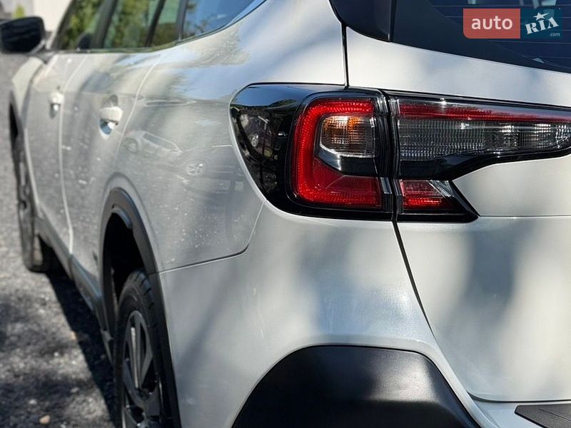 Внедорожник / Кроссовер Subaru Outback 2021 в Львове