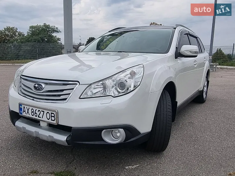 Subaru Outback 2010