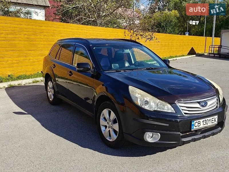 Subaru Outback 2011