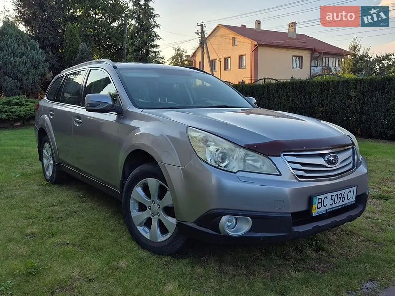 Subaru Outback 2010