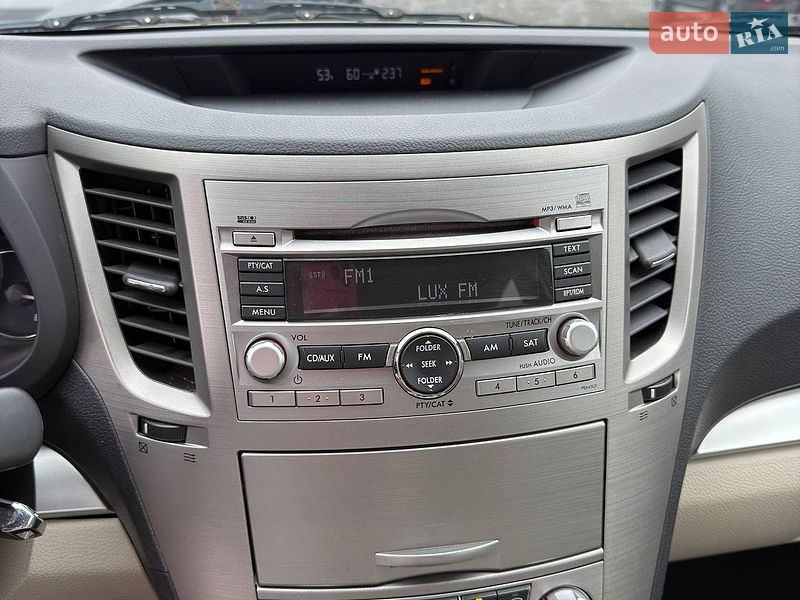 Универсал Subaru Outback 2010 в Львове