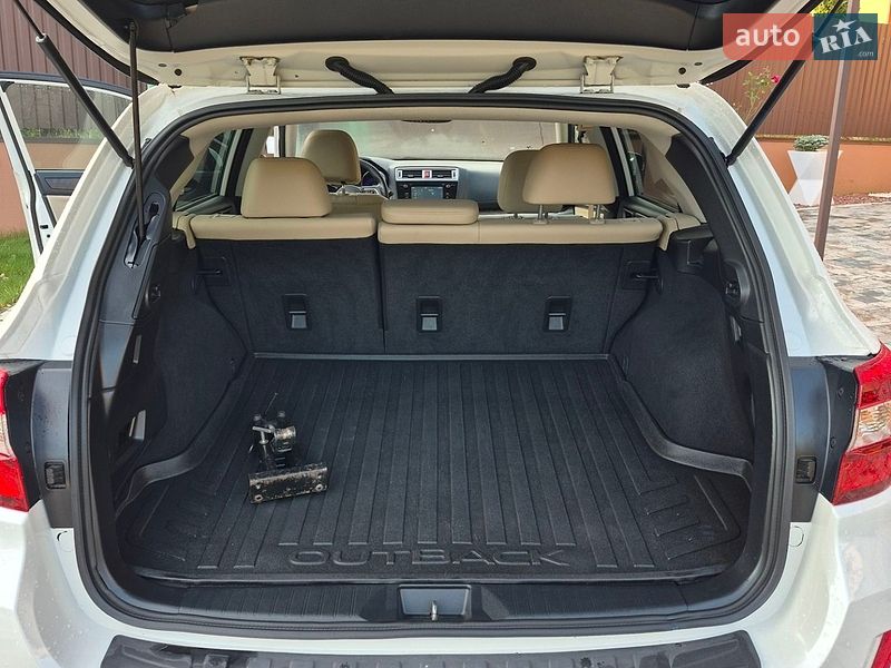 Универсал Subaru Outback 2015 в Трускавце