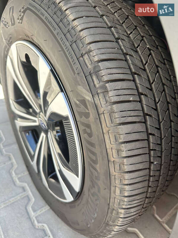 Внедорожник / Кроссовер Subaru Solterra 2023 в Полтаве