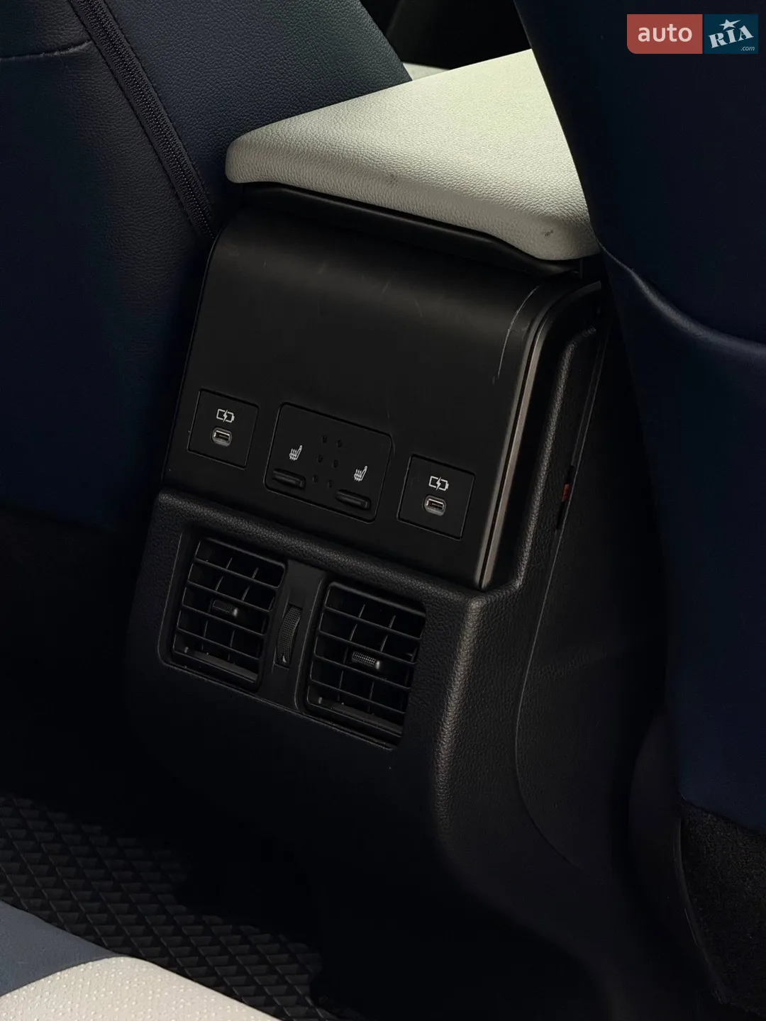2024 Subaru Solterra - мініатюра 21