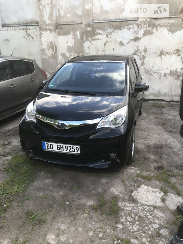Subaru Trezia 2011
