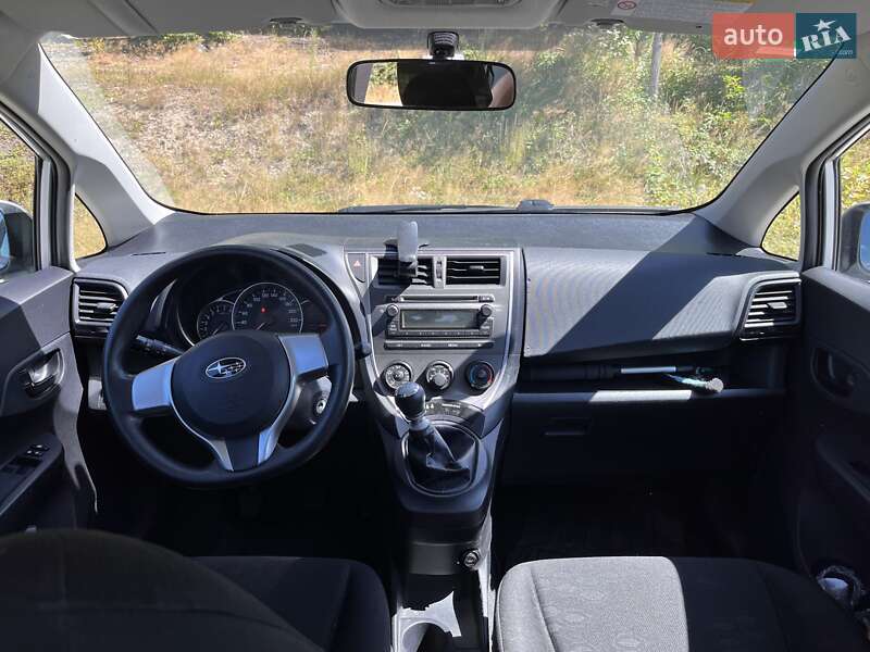 Хетчбек Subaru Trezia 2012 в Києві