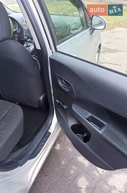 Хэтчбек Subaru Trezia 2013 в 