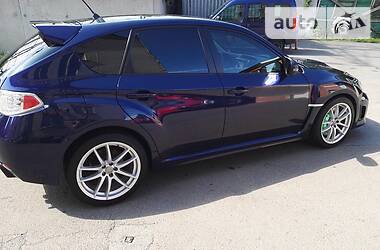 Хэтчбек Subaru WRX STI 2011 в Киеве