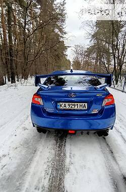 Седан Subaru WRX STI 2015 в Киеве