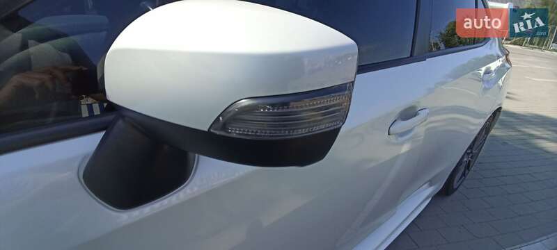 Седан Subaru WRX STI 2015 в Умани