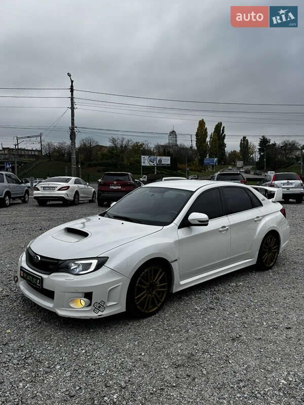 Седан Subaru WRX STI 2014 в Белой Церкви
