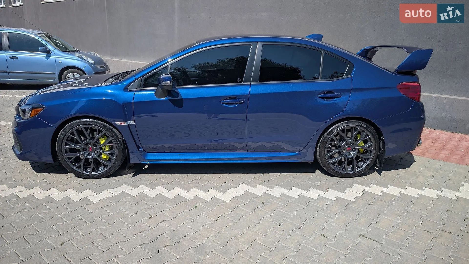 2017 Subaru WRX STi - мініатюра 11