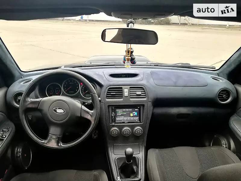 Седан Subaru WRX 2005 в Дніпрі