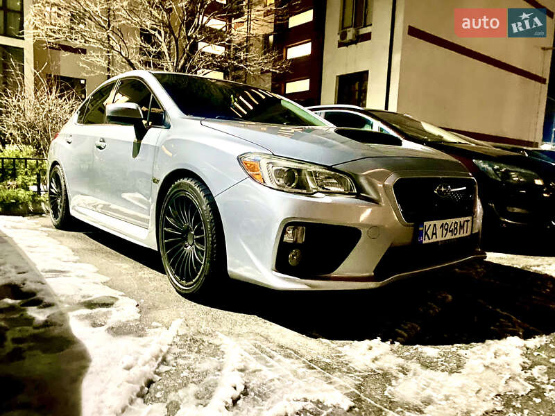 Седан Subaru WRX 2014 в Киеве