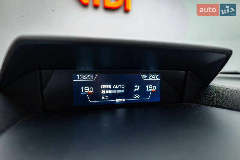 Хэтчбек Subaru XV 2018 в Киеве