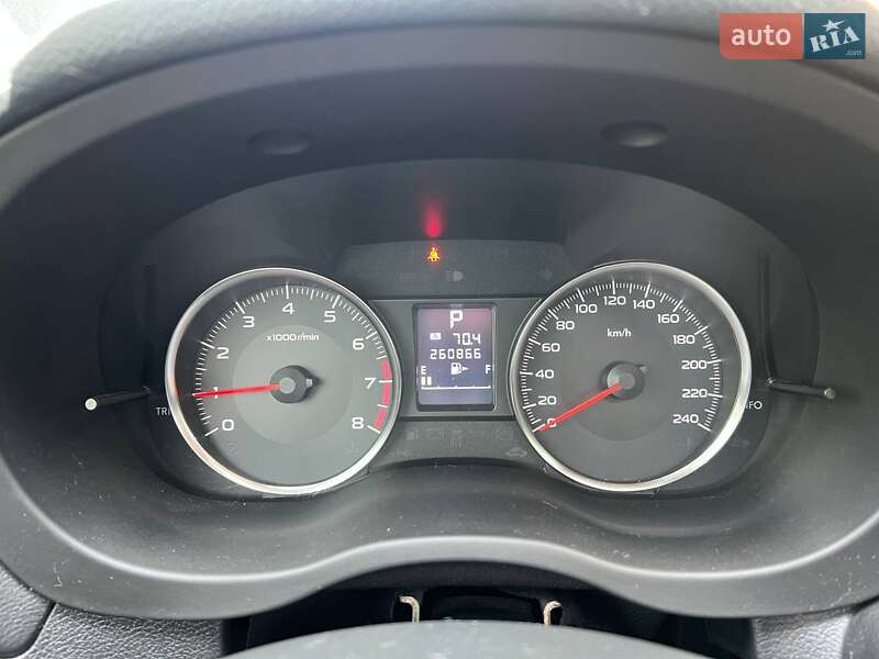 Внедорожник / Кроссовер Subaru XV 2012 в Хмельницком