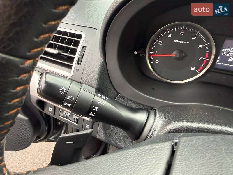 Внедорожник / Кроссовер Subaru XV 2016 в Киеве