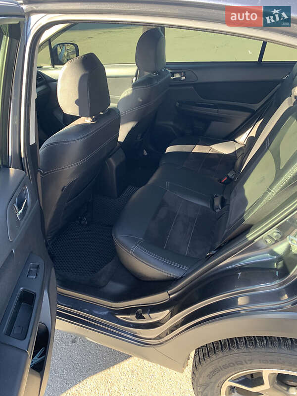 Внедорожник / Кроссовер Subaru XV 2011 в Терновке