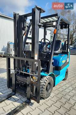 Вилочный погрузчик Sumitomo FG 2019 в 