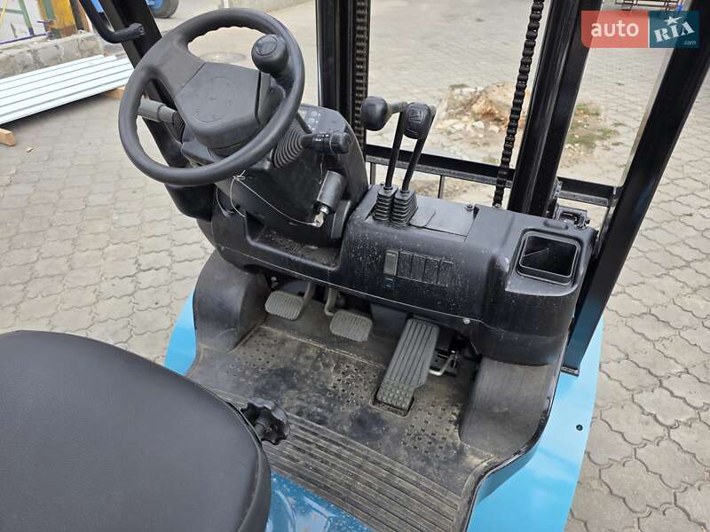 Вилочный погрузчик Sumitomo FG 2016 в Одессе