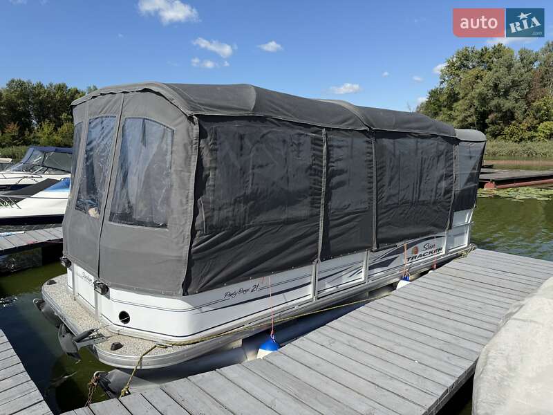 Другой водный транспорт Sun Tracker Party Barge 2007 в Киеве фото 11 Другой водный транспорт Sun Tracker Party Barge 2007 в Киеве