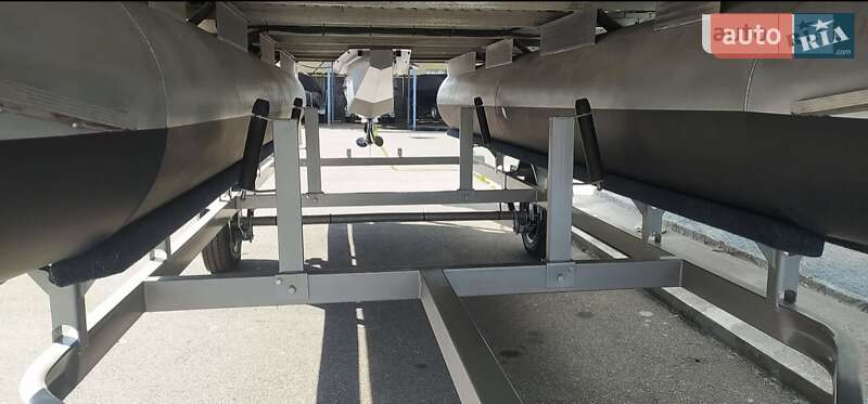 Другой водный транспорт Sun Tracker Party Barge 2007 в Киеве фото 21 Другой водный транспорт Sun Tracker Party Barge 2007 в Киеве