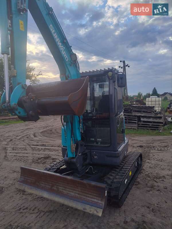 Миниэкскаватор SunWard SWE 2021 в Киеве
