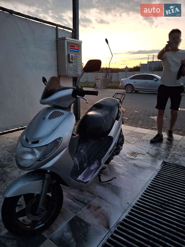 Мотороллер Suzuki Address 110 2011 в Васищево фото 4 Мотороллер Suzuki Address 110 2011 в Васищево