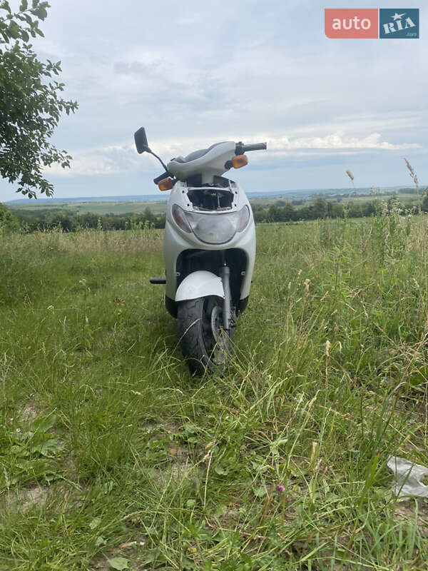Скутер Suzuki Address 110 2011 в Черновцах