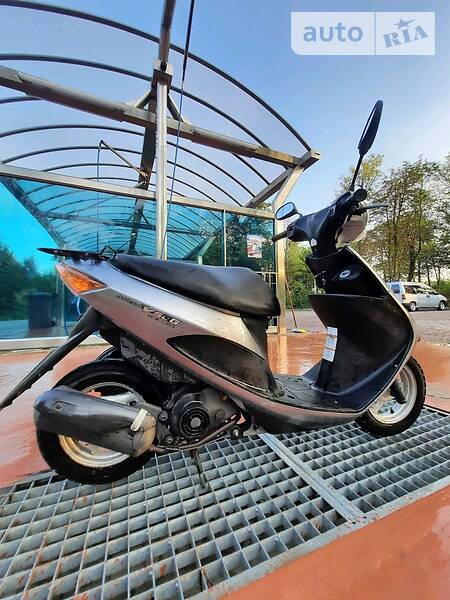 Suzuki Address 50